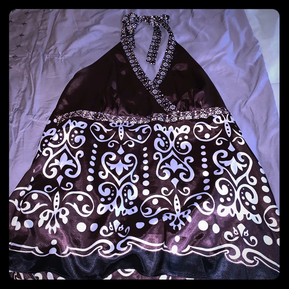 JUST REDUCED 🥳⬇️ Tank top style& co